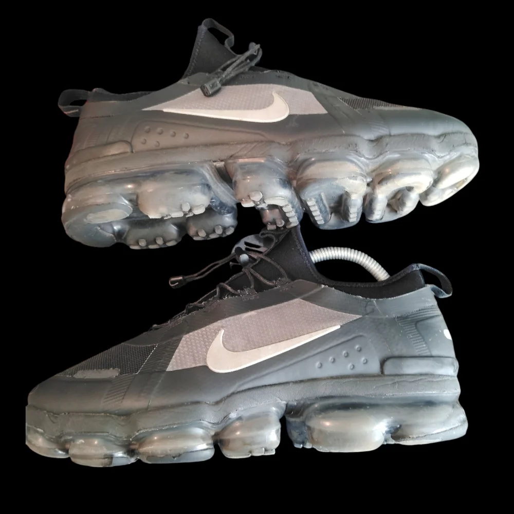 Nike Black and Gray Air VaporMax Sneakers Sz 8.5